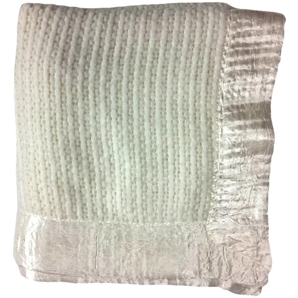 Vintage Unbranded Beige Thermal Baby Blanket Satin Trim Open Weave SOFT Lovey